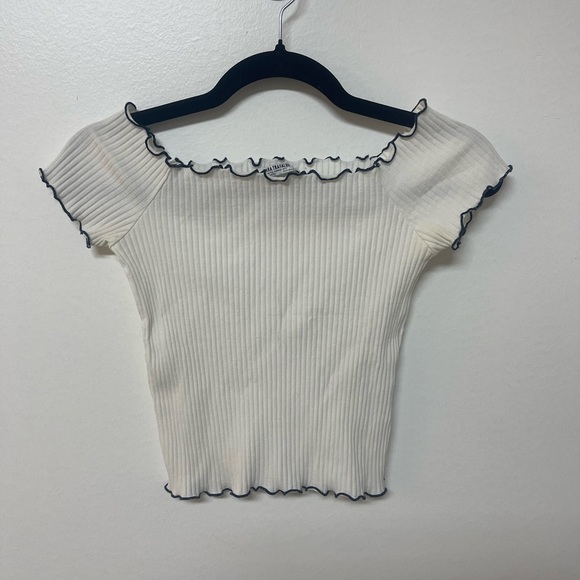 Zara Lettuce Trim Off The Shoulder Tee - Picture 1 of 4